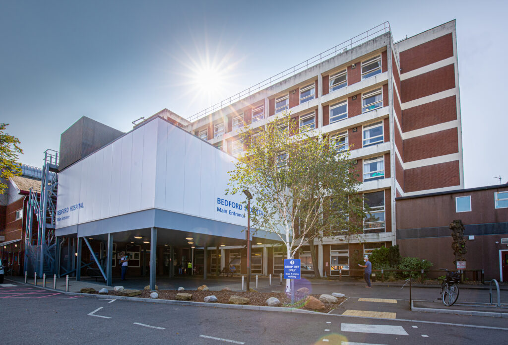 moduleco-project-bedford-hospital-operating-theatre-suite